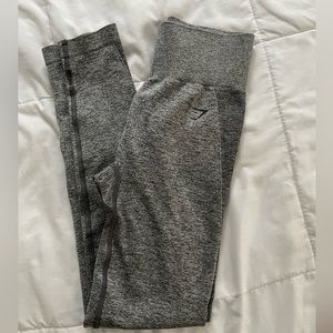 Gym shark leggings size: S